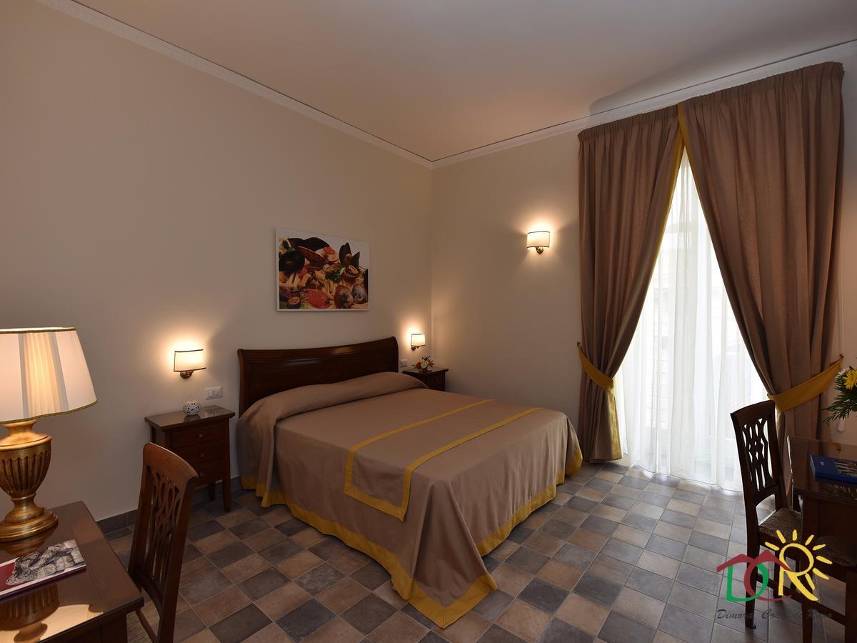 Dimora Conte Di Ruvo Bed & Breakfast Napoli Eksteriør bilde